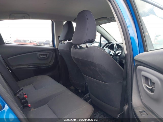 Toyota Yaris 2015 VNKKTUD30FA032873 Image 8