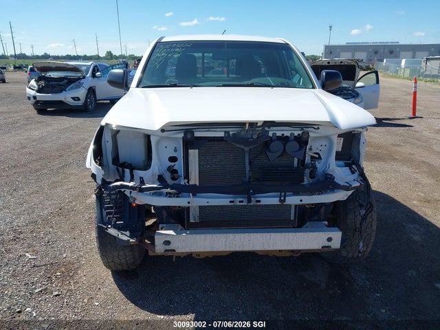 Продажа на аукционе авто 2013 Toyota Tacoma, vin: 5TFUU4EN7DX074921, номер лота: 30093002