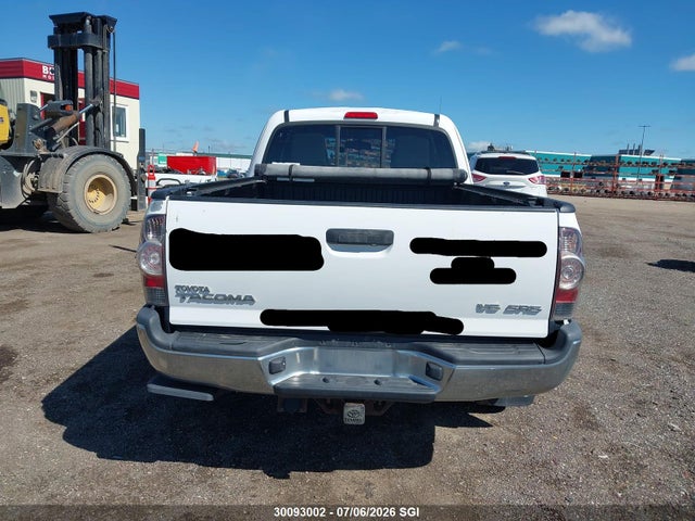 Продажа на аукционе авто 2013 Toyota Tacoma, vin: 5TFUU4EN7DX074921, номер лота: 30093002