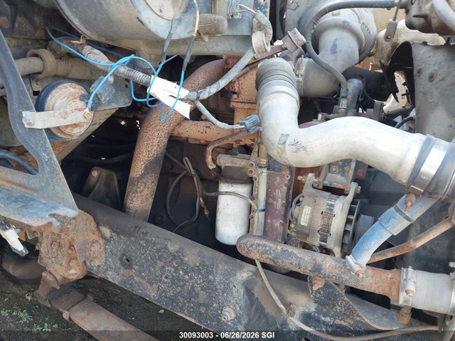 30093003 :رقم المزاد ، 1FDYW86E2WVA33592 vin ، 1998 Ford H-series Lt8501 مزاد بيع