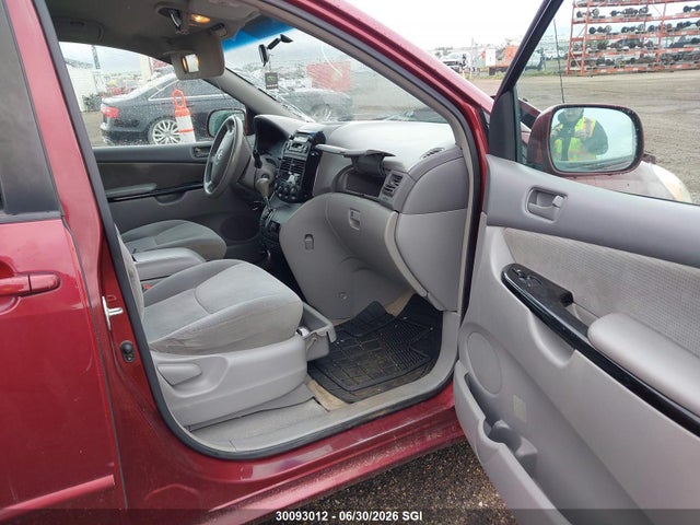 2004 Toyota Sienna Ce/le მანქანა იყიდება აუქციონზე, vin: 5TDZA23C84S161415, აუქციონის ნომერი: 30093012