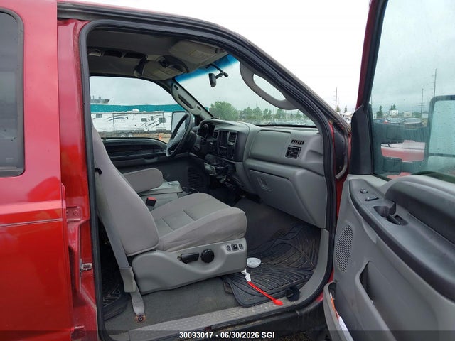 2005 Ford Excursion Xlt მანქანა იყიდება აუქციონზე, vin: 1FMSU41P75EC24937, აუქციონის ნომერი: 30093017