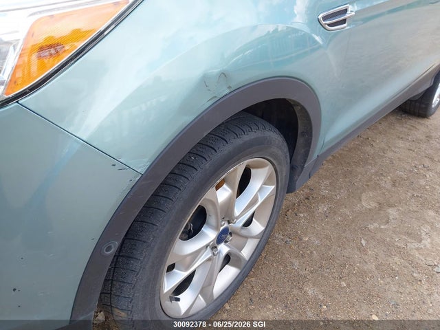 30092378 :رقم المزاد ، 1FMCU9H98DUD44128 vin ، 2013 Ford Escape Sel مزاد بيع