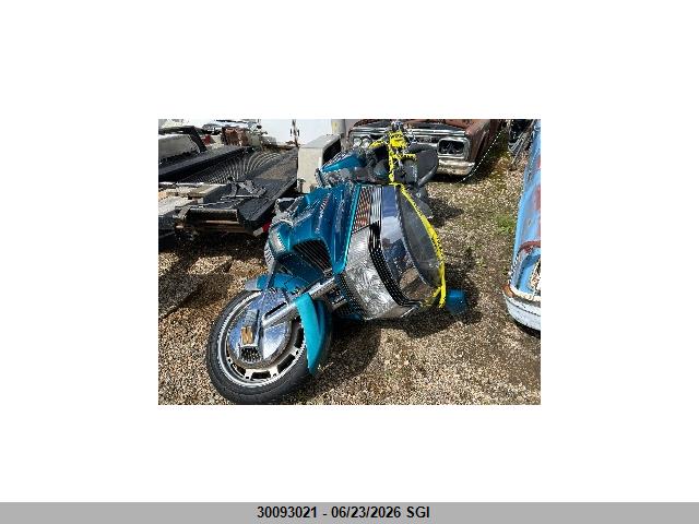30093021 :رقم المزاد ، 1HFSC2254NA400008 vin ، 1992 Honda Gl1500 Se مزاد بيع