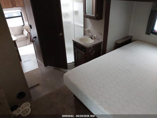 Forest River Inc. Forest River 2018 4X4FLLZ26J1881873 Image 8