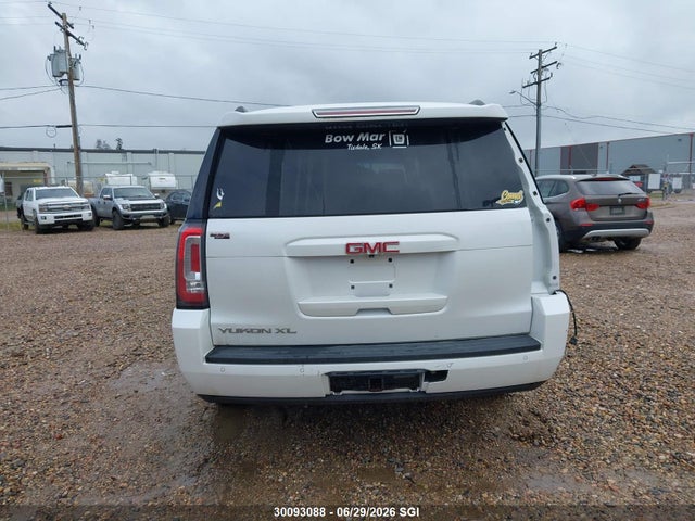 1GKS2GKC9HR210885 GMC Yukon Xl K1500 Slt