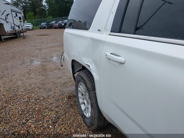 1GKS2GKC9HR210885 GMC Yukon Xl K1500 Slt