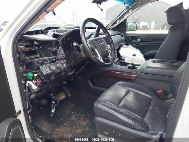 1GKS2GKC9HR210885 GMC Yukon Xl K1500 Slt