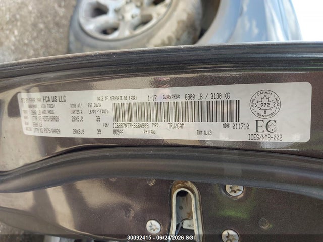 RAM 1500 Laramie 2017 1C6RR7NT7HS664909 Image 9