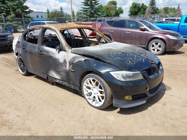 30092392 :رقم المزاد ، WBAPK7C56BF084184 vin ، 2011 Bmw 328 Xi مزاد بيع