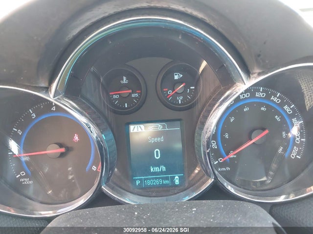30092958 :رقم المزاد ، 1G1PE5SB8G7110008 vin ، 2016 Chevrolet Cruze Limited Lt مزاد بيع