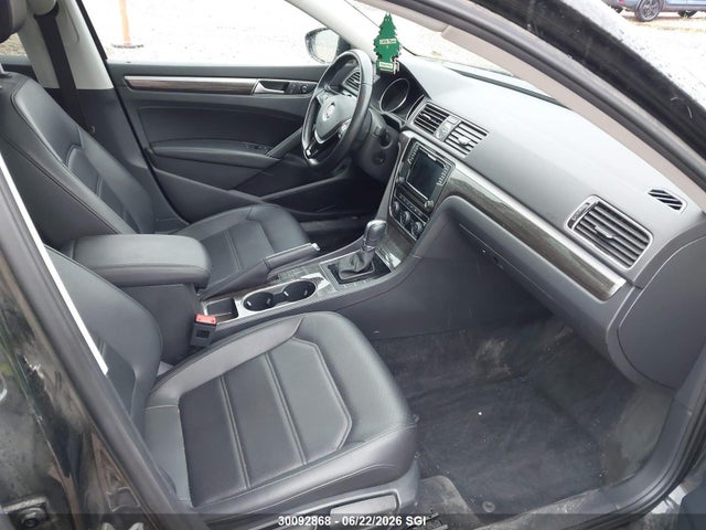 1VWBS7A35GC002515 Volkswagen PASSAT SE