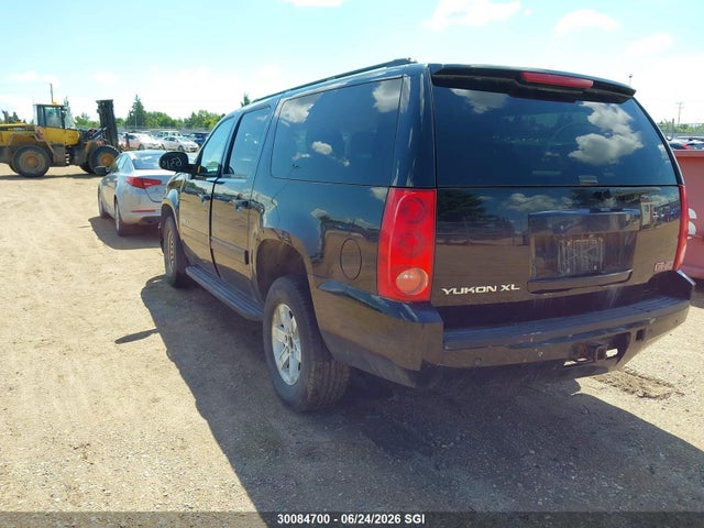 Продаж на аукціоні авто 2014 Gmc Yukon Xl K1500 Sle, vin: 1GKS2HE71ER213165, номер лоту: 30084700
