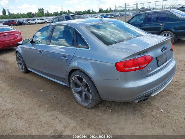 30092564 :رقم المزاد ، WAUFGCFL7BA163537 vin ، 2011 Audi S4 Premium مزاد بيع