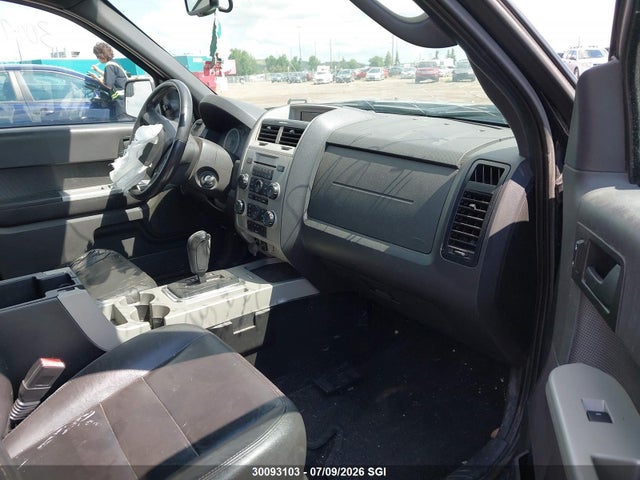 30093103 :رقم المزاد ، 1FMCU9D72CKA92536 vin ، 2012 Ford Escape Xlt مزاد بيع