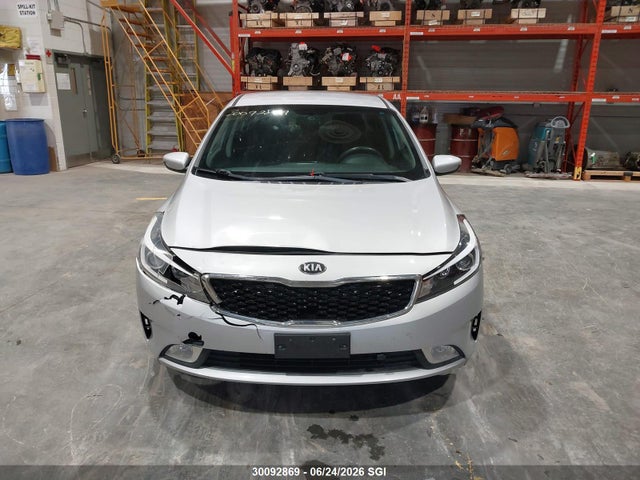 KIA Forte Lx/s 2018 3KPFL4A72JE164086 Image 12