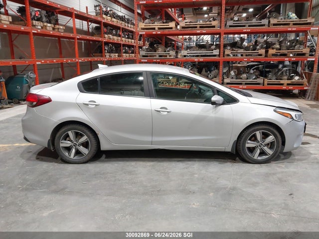 KIA Forte Lx/s 2018 3KPFL4A72JE164086 Image 13