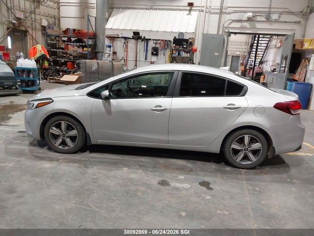 KIA Forte Lx/s 2018 3KPFL4A72JE164086 Image 14