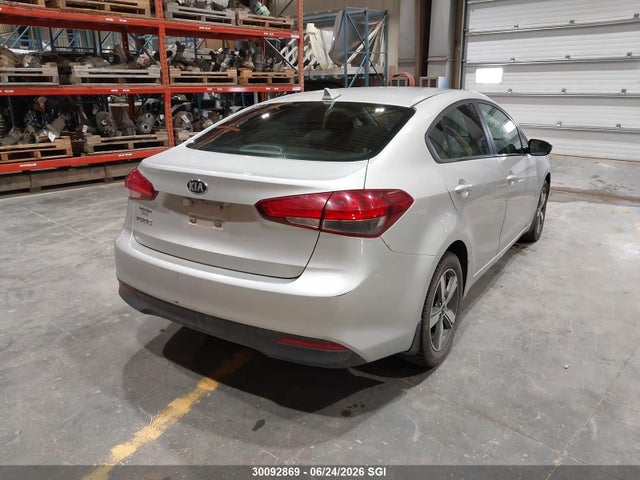 KIA Forte Lx/s 2018 3KPFL4A72JE164086 Image 4