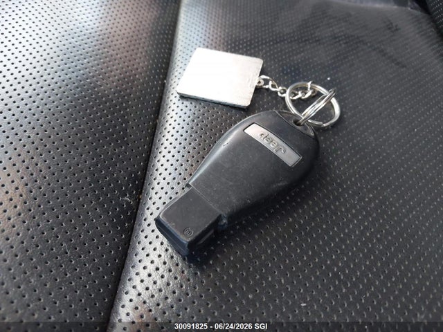 Продажа на аукционе авто 2011 Jeep Grand Cherokee Limited, vin: 1J4RR5GT4BC561257, номер лота: 30091825