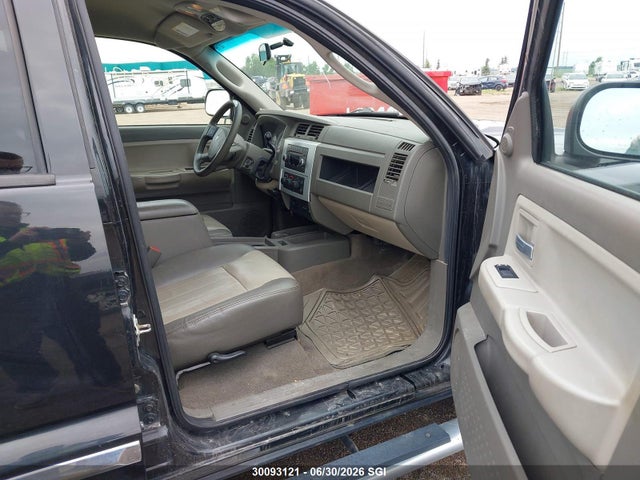 30093121 :رقم المزاد ، 1D7HW58P29S721735 vin ، 2009 Dodge Dakota Laramie مزاد بيع
