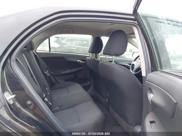 30093130 :رقم المزاد ، 2T1BU4EE5AC355715 vin ، 2010 Toyota Corolla S/le/xle مزاد بيع
