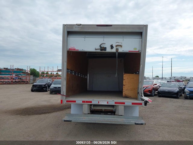 30093135 :رقم المزاد ، 1FDXE4FN8RDD21781 vin ، 2024 Ford Econoline E450 Super Duty Cutaway Van مزاد بيع