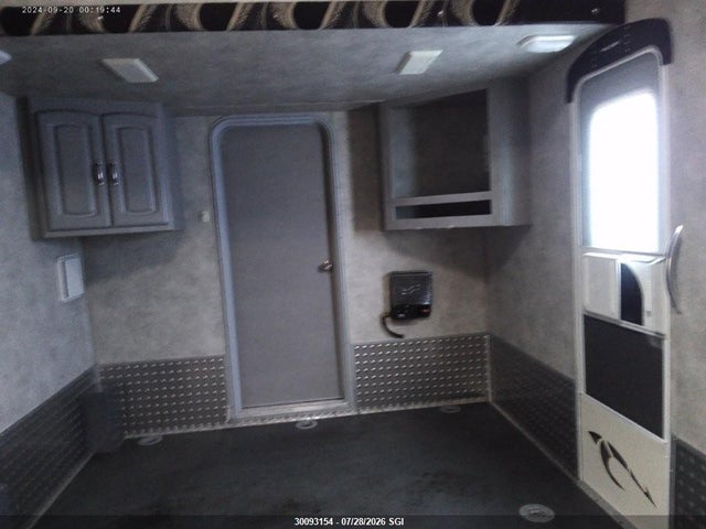 30093154 :رقم المزاد ، 5HRSS383X9CO26346 vin ، 2008 Heartland Weekend 3805rkd مزاد بيع