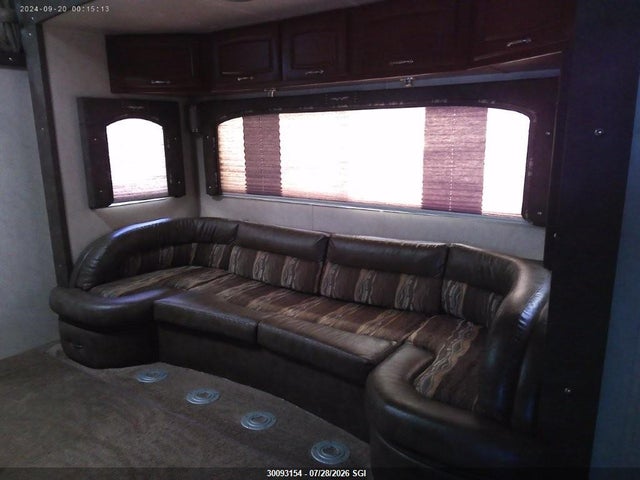 30093154 :رقم المزاد ، 5HRSS383X9CO26346 vin ، 2008 Heartland Weekend 3805rkd مزاد بيع