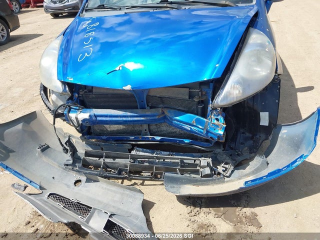 2007 Honda Fit მანქანა იყიდება აუქციონზე, vin: JHMGD38477S818513, აუქციონის ნომერი: 30088934