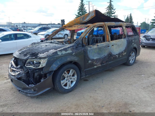 Dodge Grand Caravan Crew 2015 2C4RDGDGXFR746689 Image 2