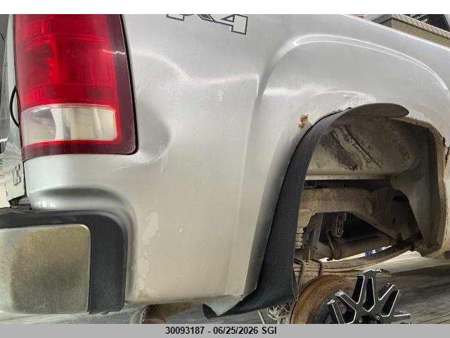 30093187 :رقم المزاد ، 3GTP2VE36BG144465 vin ، 2011 Gmc Sierra K1500 Sle مزاد بيع