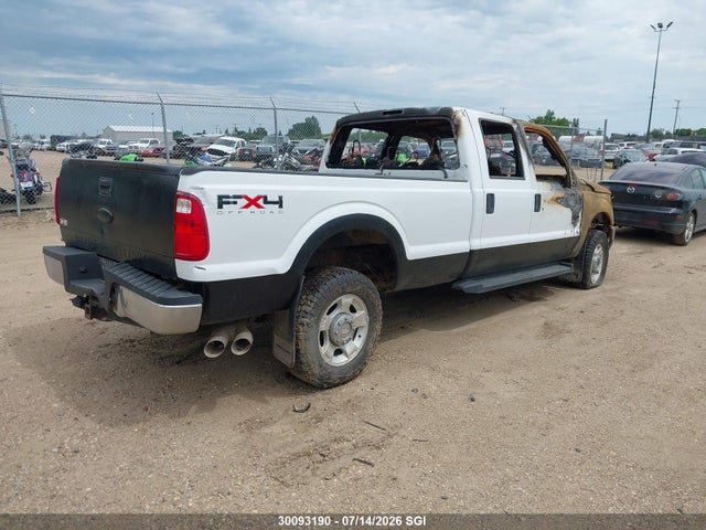 30093190 :رقم المزاد ، 1FT8W3BTXBEC89002 vin ، 2011 Ford F350 Super Duty مزاد بيع