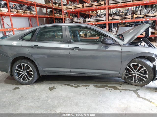 3VWFM7BU6RM044485 Volkswagen Jetta Comfortline