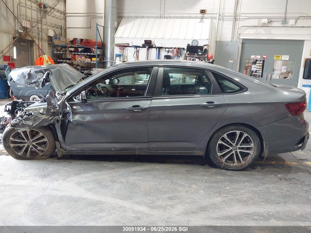 3VWFM7BU6RM044485 Volkswagen Jetta Comfortline