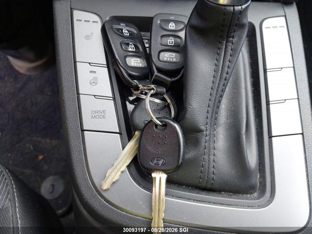 Продажа на аукционе авто 2017 Hyundai Elantra Se/value/limited, vin: KMHD84LF7HU419917, номер лота: 30093197