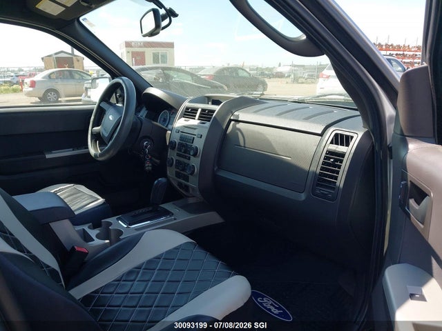 30093199 :رقم المزاد ، 1FMCU9D7XBKB68468 vin ، 2011 Ford Escape Xlt مزاد بيع