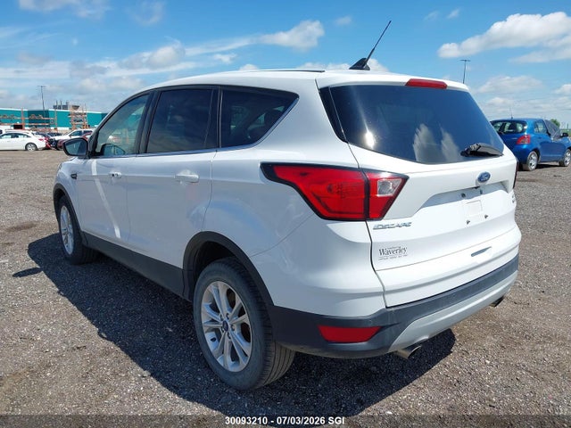 Ford ESCAPE SE 2019 1FMCU0GDXKUB39599 Image 3