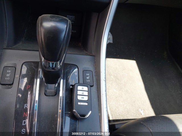 2013 Honda Accord Touring მანქანა იყიდება აუქციონზე, vin: 1HGCR3F93DA801369, აუქციონის ნომერი: 30093212