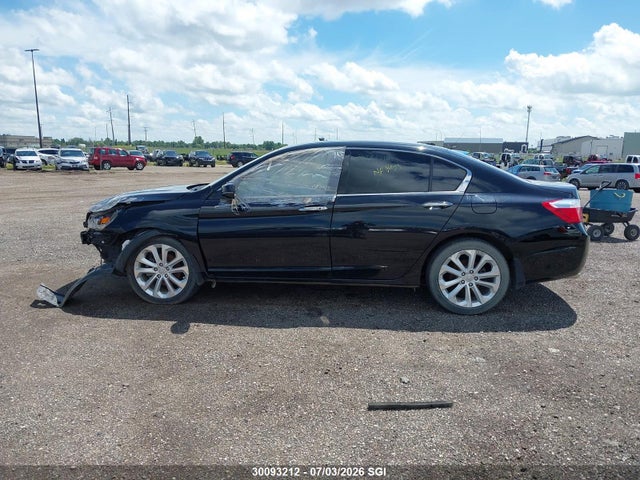 2013 Honda Accord Touring მანქანა იყიდება აუქციონზე, vin: 1HGCR3F93DA801369, აუქციონის ნომერი: 30093212