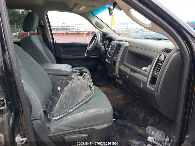 3C6RR7KT4FG572326 RAM 1500 St