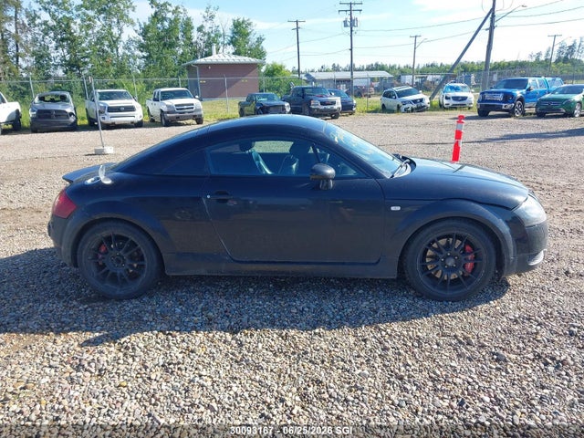 2002 Audi Tt Quaro მანქანა იყიდება აუქციონზე, vin: TRUWT28N721011819, აუქციონის ნომერი: 30093167