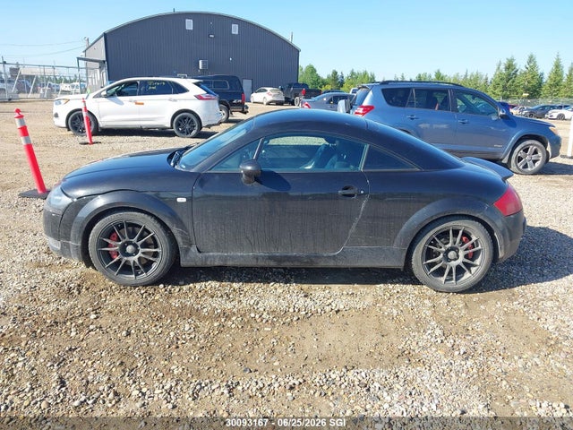 2002 Audi Tt Quaro მანქანა იყიდება აუქციონზე, vin: TRUWT28N721011819, აუქციონის ნომერი: 30093167