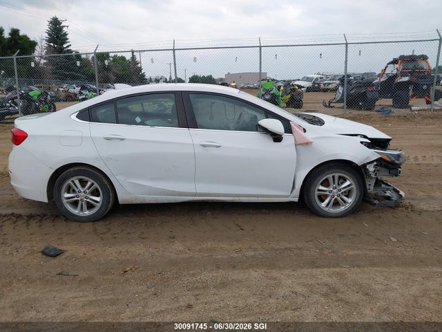 30091745 :رقم المزاد ، 1G1BE5SM3H7118501 vin ، 2017 Chevrolet Cruze Lt مزاد بيع