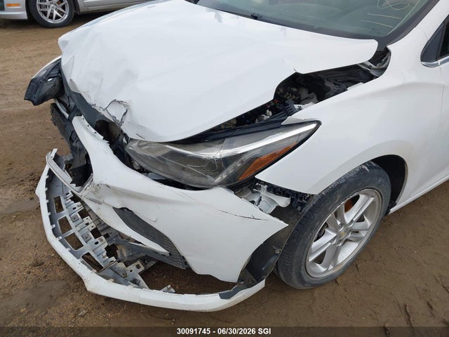 30091745 :رقم المزاد ، 1G1BE5SM3H7118501 vin ، 2017 Chevrolet Cruze Lt مزاد بيع
