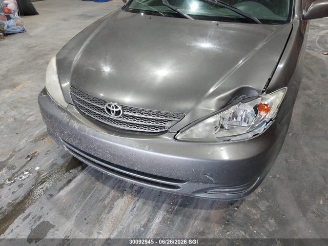 30092945 :رقم المزاد ، 4T1BE32K84U888498 vin ، 2004 Toyota Camry Le/xle/se مزاد بيع
