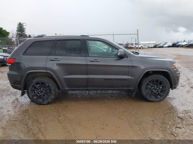 Продажа на аукционе авто 2018 Jeep Grand Cherokee Laredo, vin: 1C4RJFAG7JC463451, номер лота: 30093196