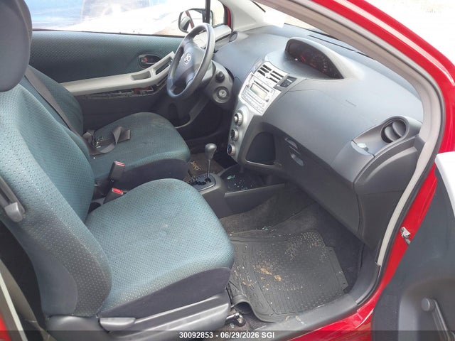 2007 Toyota Yaris Ce/rs მანქანა იყიდება აუქციონზე, vin: JTDJT923075073647, აუქციონის ნომერი: 30092853