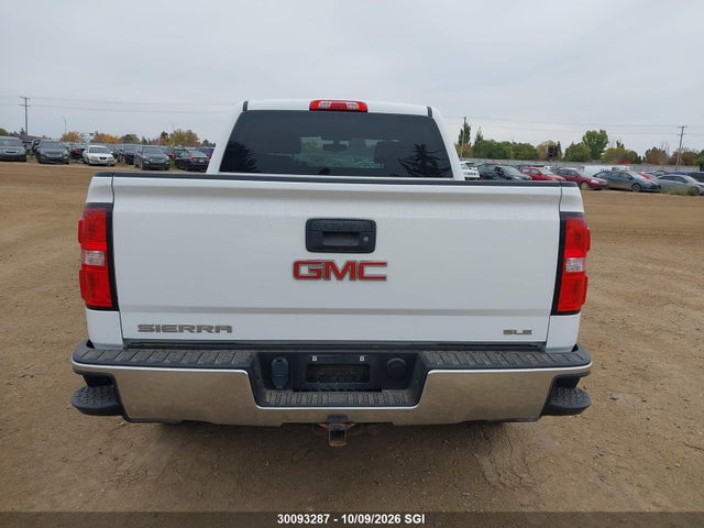 30093287 :رقم المزاد ، 3GTU2UEH2FG259286 vin ، 2015 Gmc Sierra K1500 Sle مزاد بيع