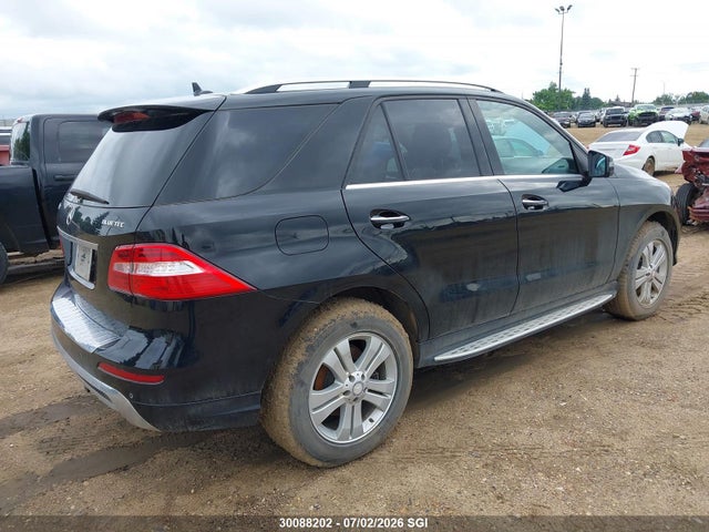 30088202 :رقم المزاد ، 4JGDA2EB8DA238646 vin ، 2013 Mercedes-benz Ml 350 Bluetec مزاد بيع